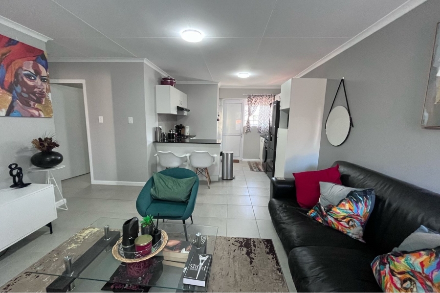 2 Bedroom Property for Sale in Fairview Eastern Cape